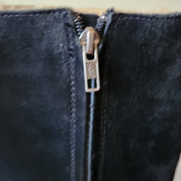 🥾 UGG Broome 5518 Tall Black Suede Shearling Lined Zip Boots Women's Shoes Sz 8 - Picture 7 of 16